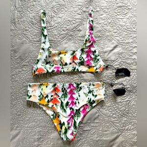 Stone Fox Swim Lei Day Set